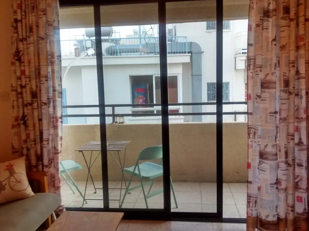 Elli Apartments Larnaca City Center