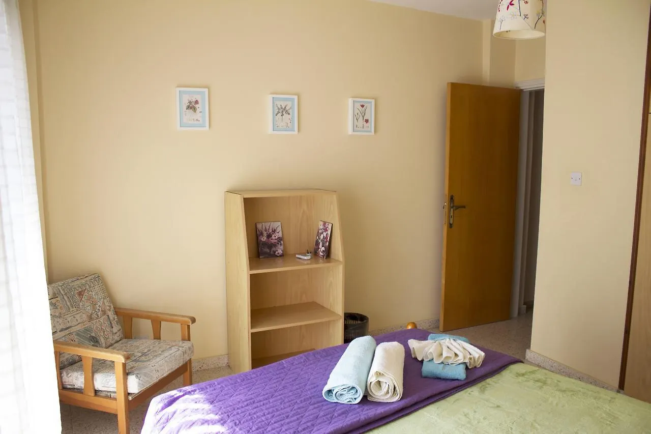Elli Apartments Larnaca City Center