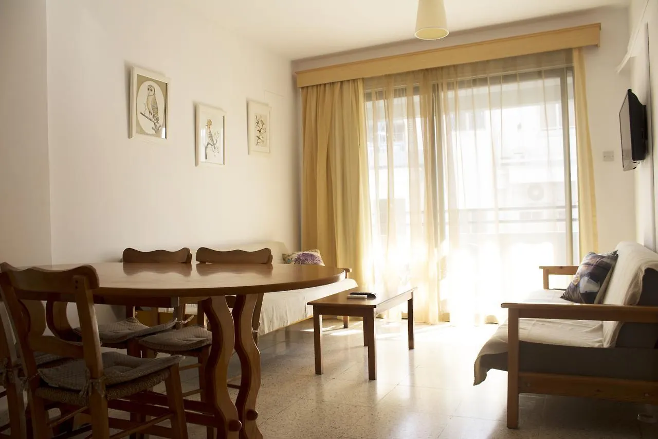 Elli Apartments Larnaca City Center