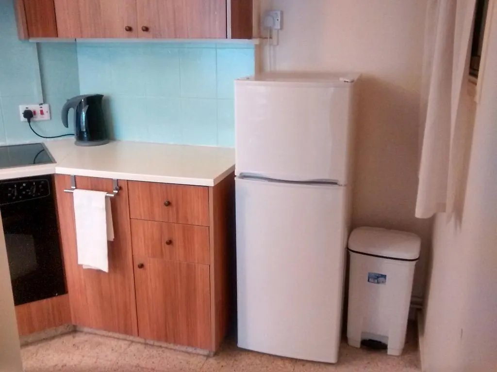 Elli Apartments Larnaca City Center Cipru